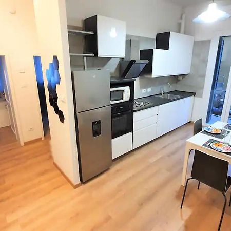 Fiera Station Apartment Болонья Екстер'єр фото
